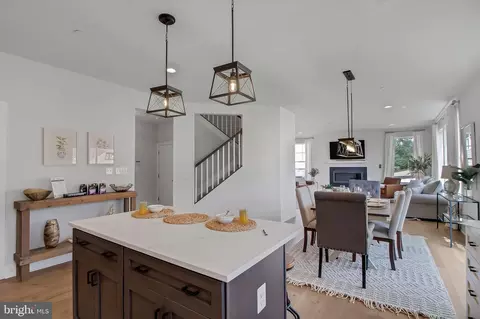 Entry Way - 5703 Allender Rd, White Marsh, MD 21162 photo 7 of 13