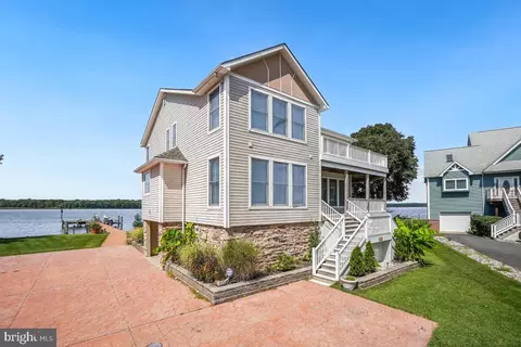 Exterior - 6800 Gunder Ave, Middle River, MD 21220 photo 3 of 15