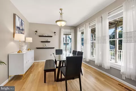 Dining - 6800 Gunder Ave, Middle River, MD 21220 photo 1 of 3