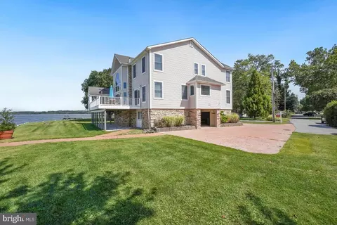 Exterior - 6800 Gunder Ave, Middle River, MD 21220 photo 15 of 15