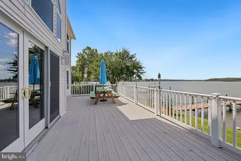 Exterior - 6800 Gunder Ave, Middle River, MD 21220 photo 9 of 15