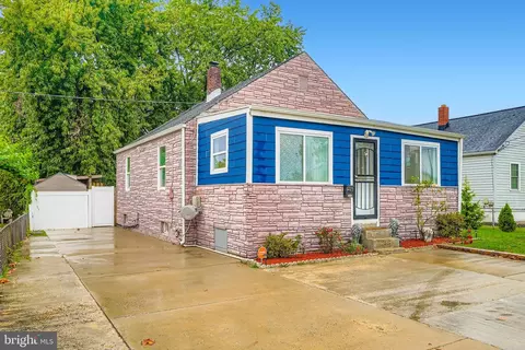 Exterior - 1229 N Point Rd, Dundalk, MD 21222 photo 1 of 3