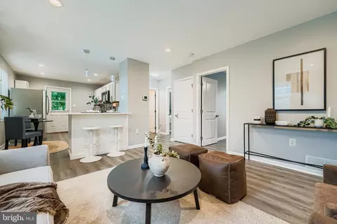 Entry Way - 1229 N Point Rd, Dundalk, MD 21222 photo 1 of 5