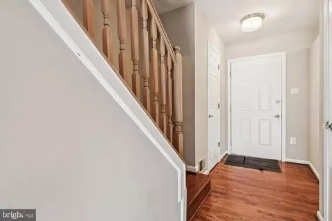 Entry Way - 6 Deaven Ct, Baltimore, MD 21209 photo 1 of 5