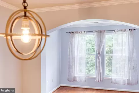 Entry Way - 400 Symphony Cir #406, Hunt Valley, MD 21030 photo 1 of 2