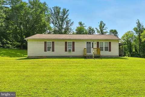 6805 Bensel Ave, Rosedale, MD 21237