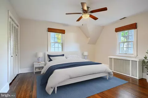 Bedroom - 905 Kingston Rd, Baltimore, MD 21212 photo 4 of 4