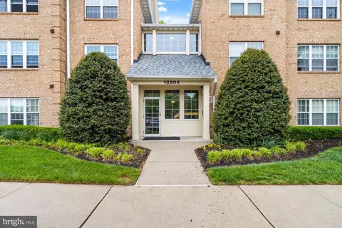 12204 Burncourt Rd #201, Lutherville Timonium, MD 21093