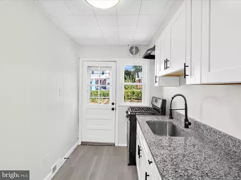 6817 Duluth Ave, Dundalk, MD 21222 photo 8