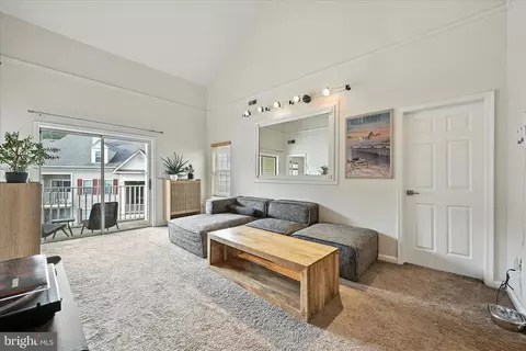 Other - 2 Tyler Falls Ct #A, Baltimore, MD 21209 photo 4 of 10