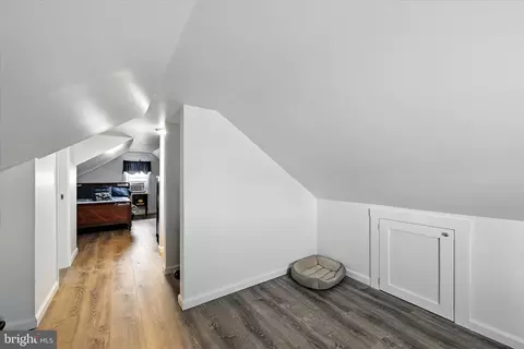Entry Way - 204 Bayside Dr, Dundalk, MD 21222 photo 1 of 1