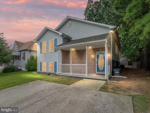 931 A Oakleigh Beach Rd, Dundalk, MD 21222