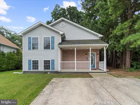 931 A Oakleigh Beach Rd, Dundalk, MD 21222