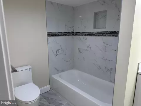 19 Lynbrook Rd, Middle River, MD 21220 photo 18