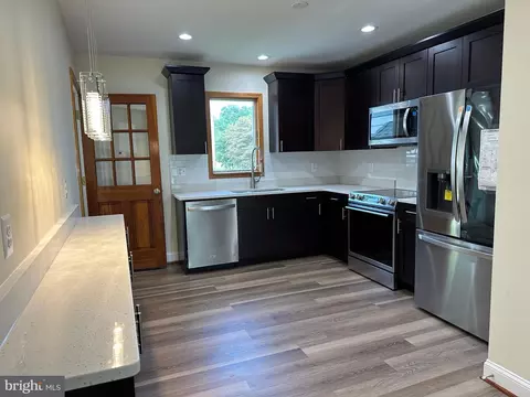 19 Lynbrook Rd, Middle River, MD 21220 photo 10