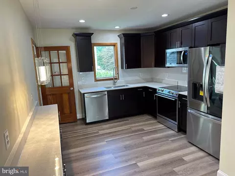 19 Lynbrook Rd, Middle River, MD 21220 photo 11