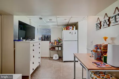 4315 Washington Blvd, Halethorpe, MD 21227 photo 9
