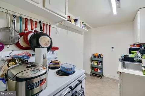 4315 Washington Blvd, Halethorpe, MD 21227 photo 4