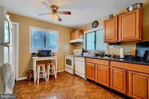 4315 Washington Blvd, Halethorpe, MD 21227 photo 35