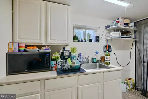 4315 Washington Blvd, Halethorpe, MD 21227 photo 5