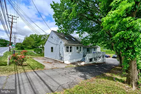 4315 Washington Blvd, Halethorpe, MD 21227