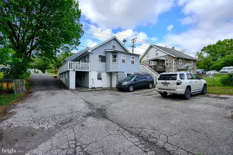 4315 Washington Blvd, Halethorpe, MD 21227 photo 3