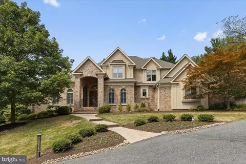 6 Merry Hill Ct, Pikesville, MD 21208
