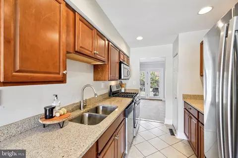 5603 Selford Rd, Halethorpe, MD 21227 photo 8