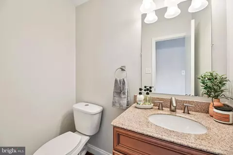 5603 Selford Rd, Halethorpe, MD 21227 photo 10