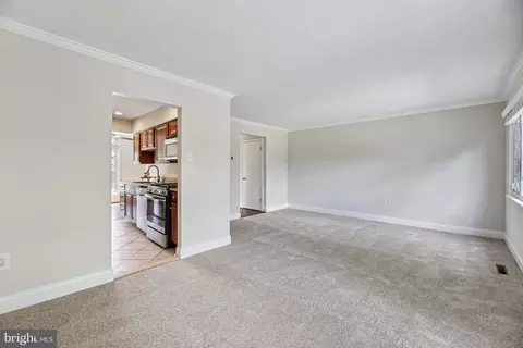 5603 Selford Rd, Halethorpe, MD 21227 photo 7
