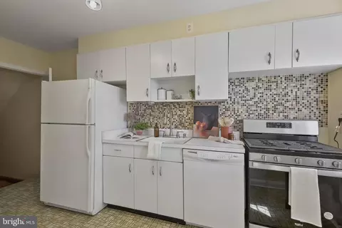 Kitchen - 101 Regester Ave, Baltimore, MD 21212 photo 2 of 2