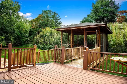 Exterior - 448 Range Rd, Towson, MD 21204 photo 11 of 14
