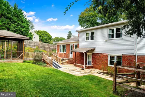 Exterior - 448 Range Rd, Towson, MD 21204 photo 7 of 14
