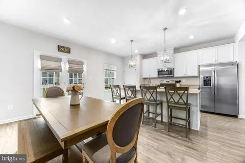 5 Gates Park Ct, Baltimore, MD 21227 photo 14