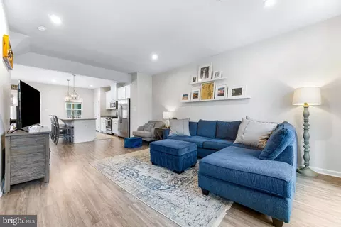 5 Gates Park Ct, Baltimore, MD 21227 photo 21