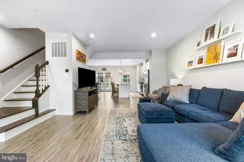 5 Gates Park Ct, Baltimore, MD 21227 photo 22