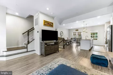 5 Gates Park Ct, Baltimore, MD 21227 photo 23