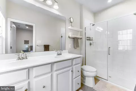 5 Gates Park Ct, Baltimore, MD 21227 photo 35
