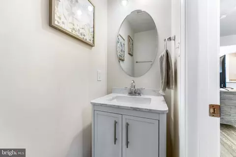 5 Gates Park Ct, Baltimore, MD 21227 photo 24