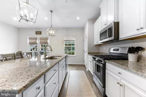 5 Gates Park Ct, Baltimore, MD 21227 photo 12