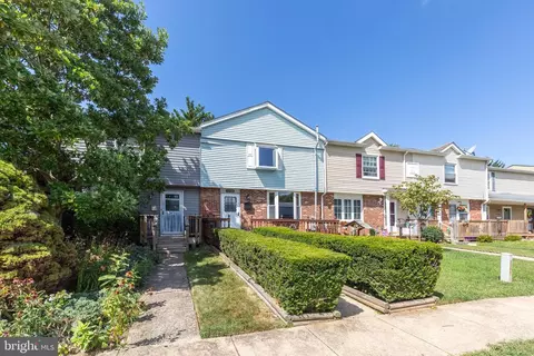 12380 Boncrest Dr, Reisterstown, MD 21136