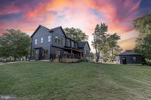 Exterior - 1105 Chester Rd, Middle River, MD 21220 photo 8 of 11