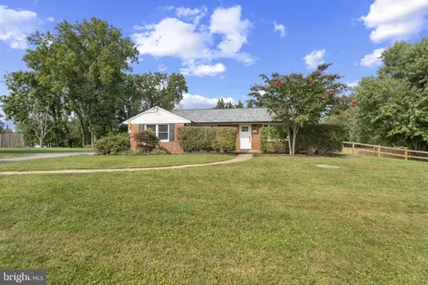 212 Nicodemus Rd, Reisterstown, MD 21136