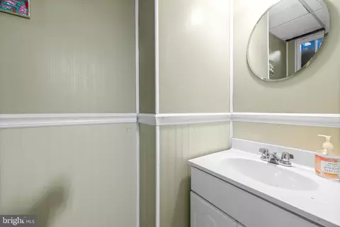 239 Stanmore Rd, Baltimore, MD 21212 photo 25