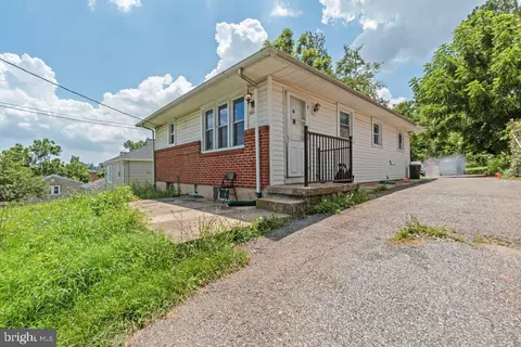 6611 Windsor Mill Rd, Gwynn Oak, MD 21207