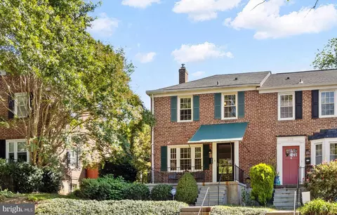 107 Stanmore Rd, Baltimore, MD 21212