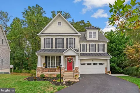 1801 Morning Walk Dr, Catonsville, MD 21228