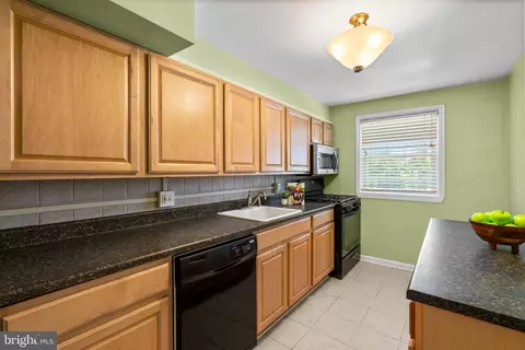 Kitchen - 1149 Linden Ave, Halethorpe, MD 21227 photo 1 of 3