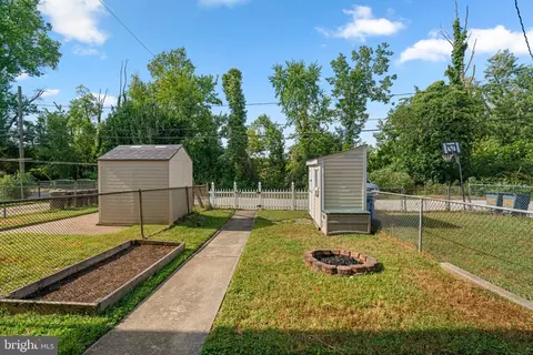 Exterior - 1149 Linden Ave, Halethorpe, MD 21227 photo 6 of 6
