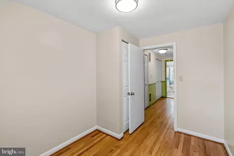 Entry Way - 1149 Linden Ave, Halethorpe, MD 21227 photo 1 of 1